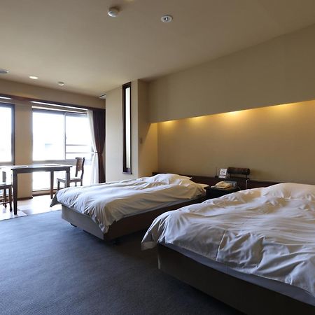 Miyahama Grand Hotel Hatsukaichi Exterior foto