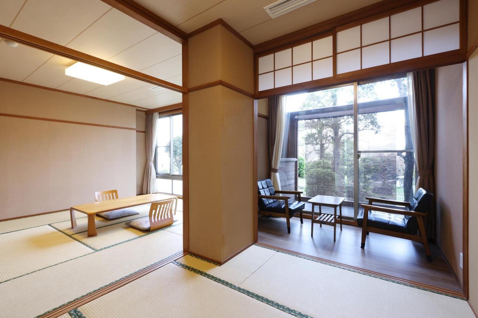 Miyahama Grand Hotel Hatsukaichi Exterior foto